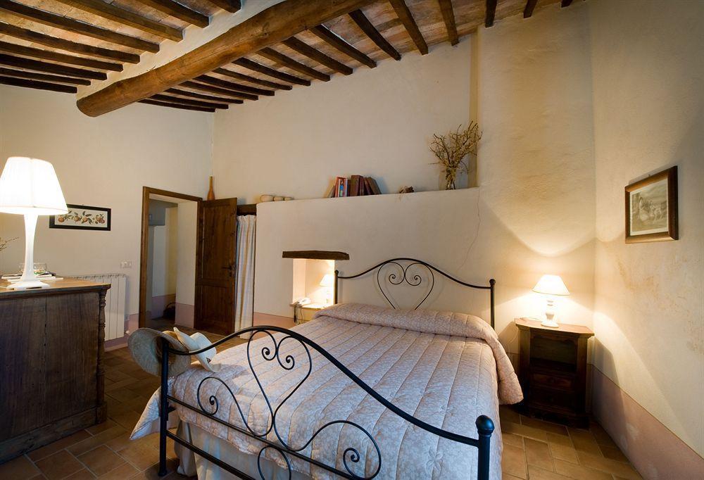 Hotel Borgo Castelvecchi Residenza Depoca Radda in Chianti Exterior foto